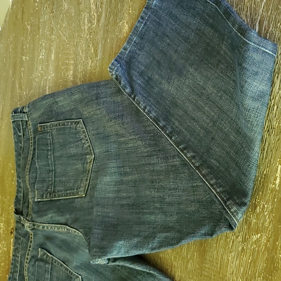 GAP 1969 size 14 medium wash capris - Picture 2 of 7